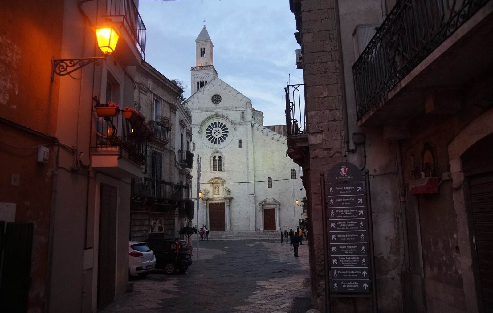 Las mejores zonas donde alojarse en Bari, Italia
