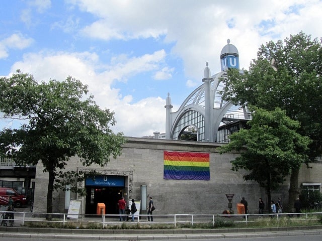 Stay in Schöneberg, the gay area of Berlin 