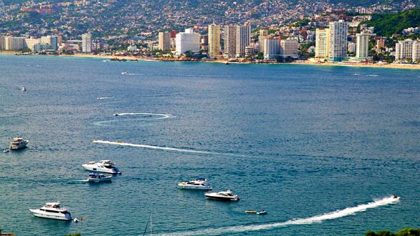 Best areas to stay in Acapulco - Puerto Marqués