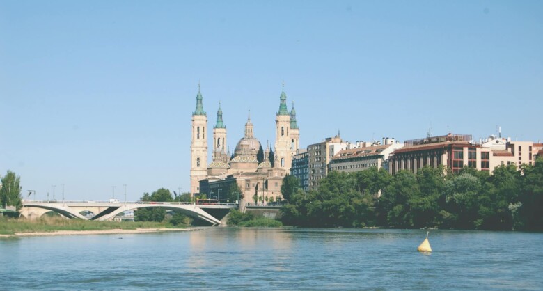 Las mejores zonas donde alojarse en Zaragoza, España