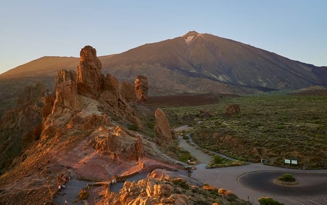 Mejores zonas donde hospedarse en Tenerife para los amantes de la naturaleza - Parque Nacional del Teide