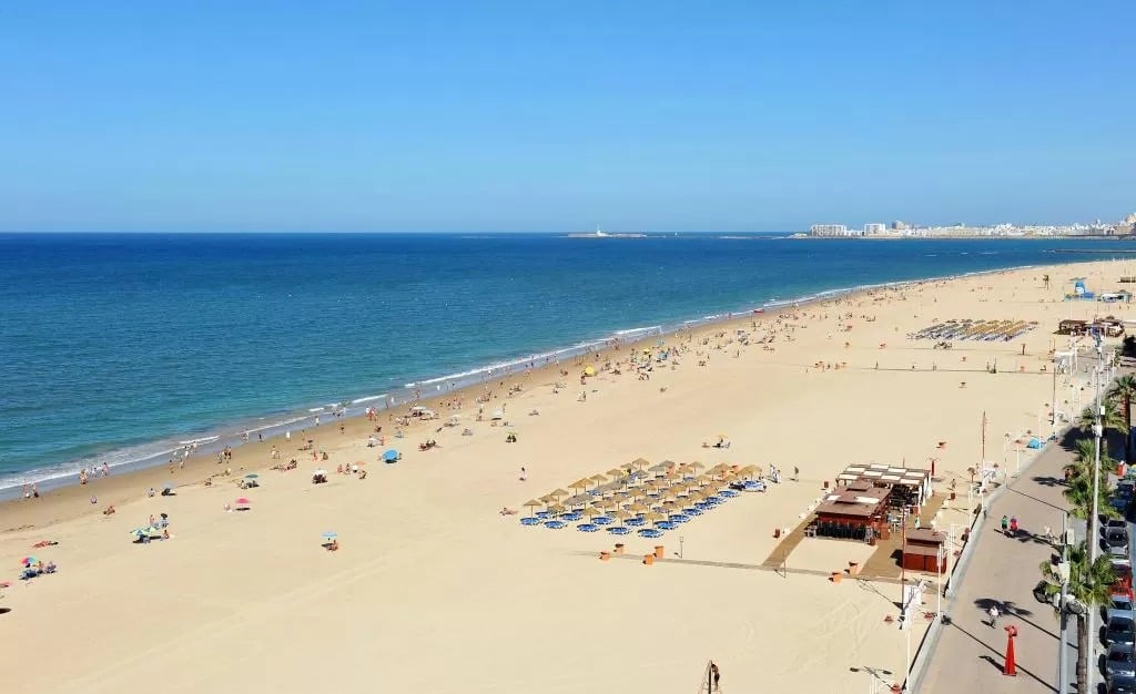 Mejores zonas de Cádiz para turistas - La Cortadura