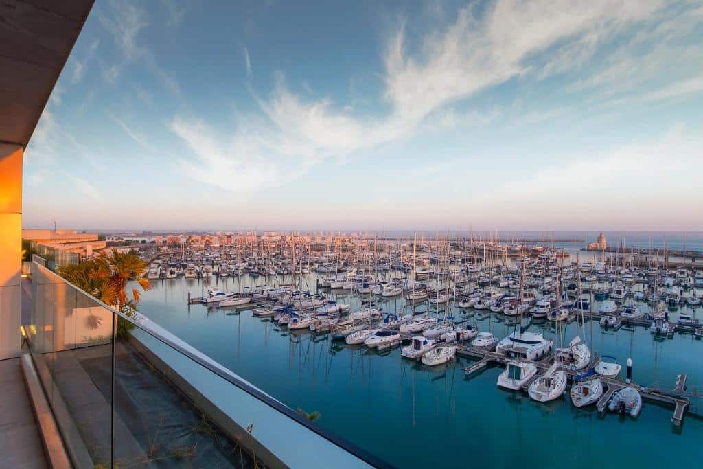 Mejores zonas de playa donde alojarse en El Puerto de Santa María, Cádiz - Puerto Sherry & La Puntilla